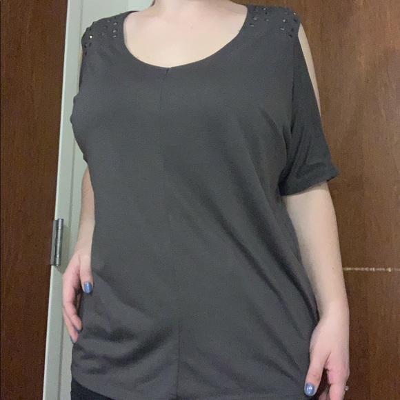 Dark grey bejeweled cut out top - Picture 3 of 8